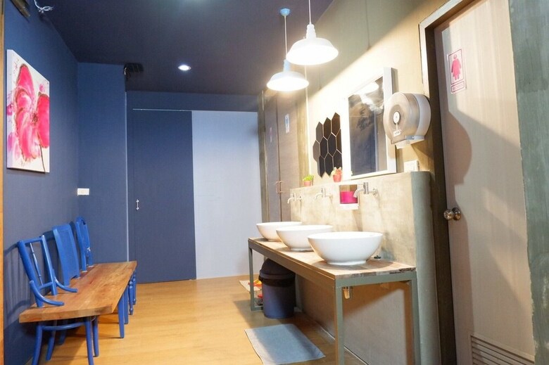 Hostal Sleep Cafe @ Hidee 24/7 Hostel