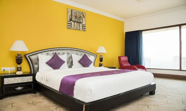 Hotel Treebo Tryst Royal Palm