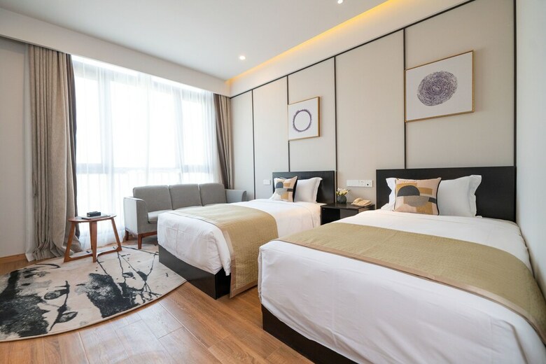 Hotel Suisse Place Shanghai
