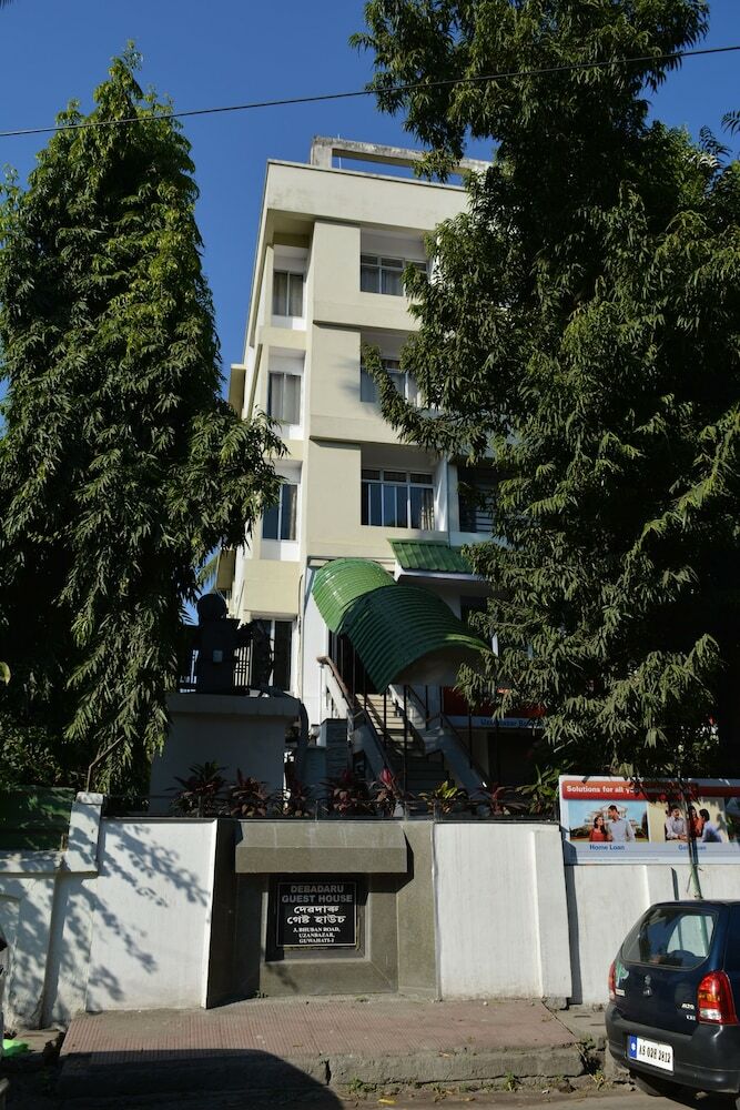 Hotel Debadaru Guest House