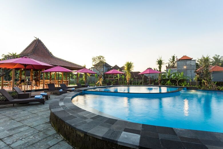 Hotel Uma Dawa Resort And Spa