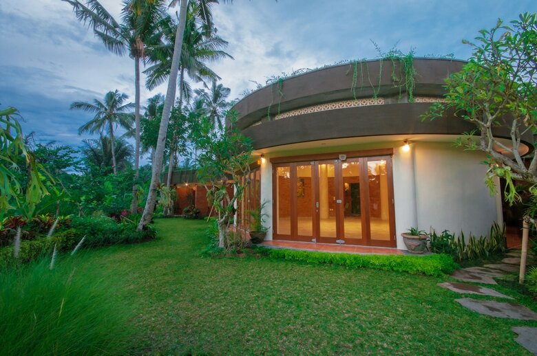 Hotel Uma Dawa Resort And Spa