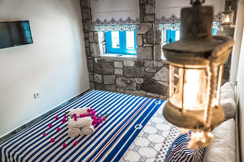 Pension Mavi Ruzgar Alacati Hotel - Adults Only