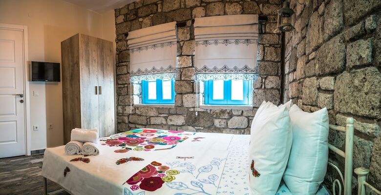 Pension Mavi Ruzgar Alacati Hotel - Adults Only