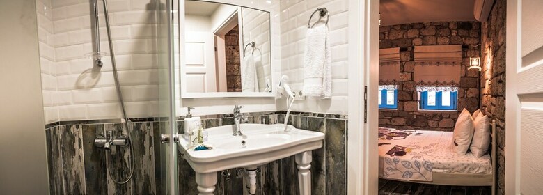 Pension Mavi Ruzgar Alacati Hotel - Adults Only