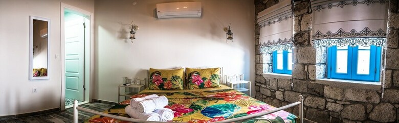 Pension Mavi Ruzgar Alacati Hotel - Adults Only