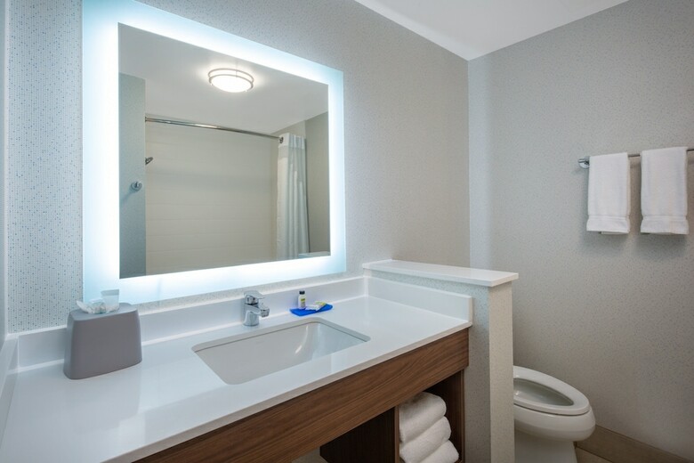 Hotel Holiday Inn Express And Suites Chico