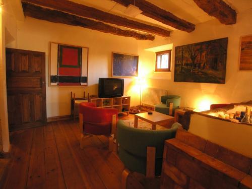 La Posada Del Pintor