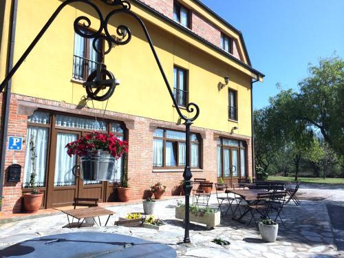 Hostal Posada El Prad�n