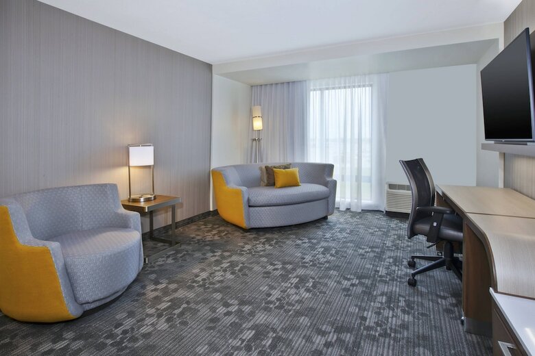 Hotel Courtyard By Marriott St. Joseph Benton Harbor