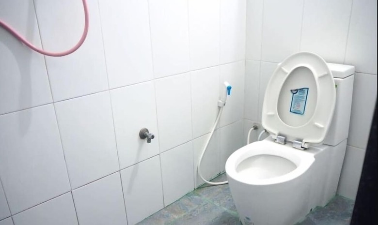 Hostal Bangkok Commune