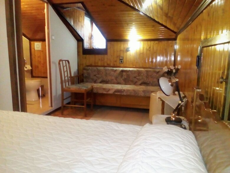 Hotel Kostis Hause
