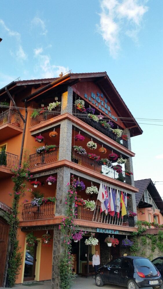 Hotel Complex Turistic Max International