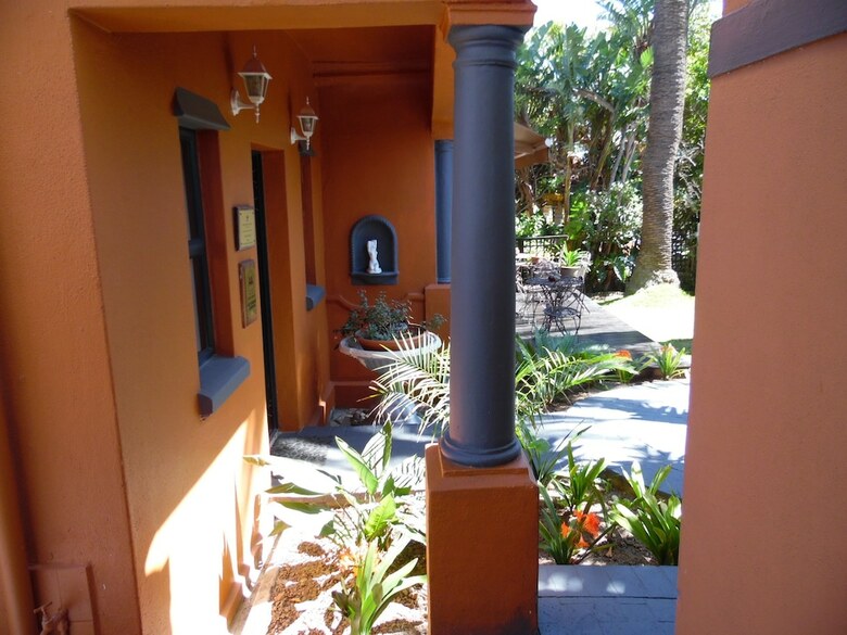 Hotel Albatross Guest House