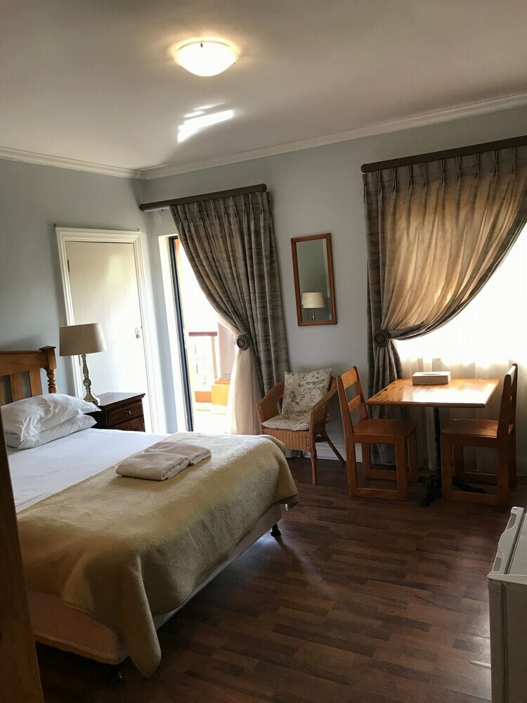 Hotel Albatross Guest House