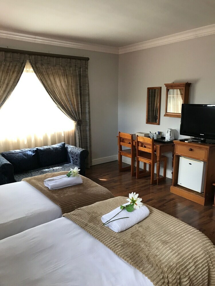 Hotel Albatross Guest House