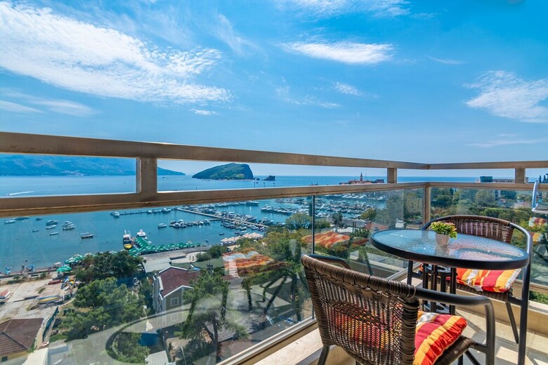 Apartamentos Stay In Budva 1