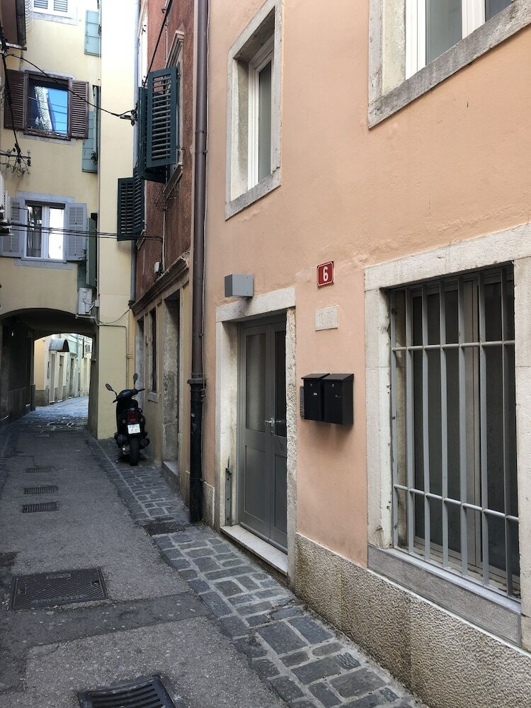 City Center Apartment