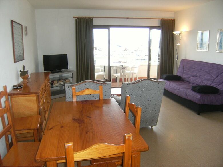 Apartamentos  Marina