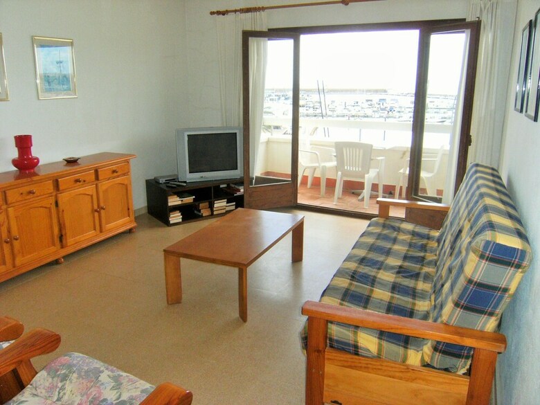 Apartamentos  Marina