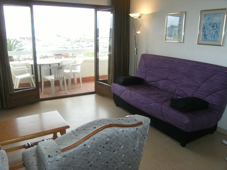 Apartamentos  Marina