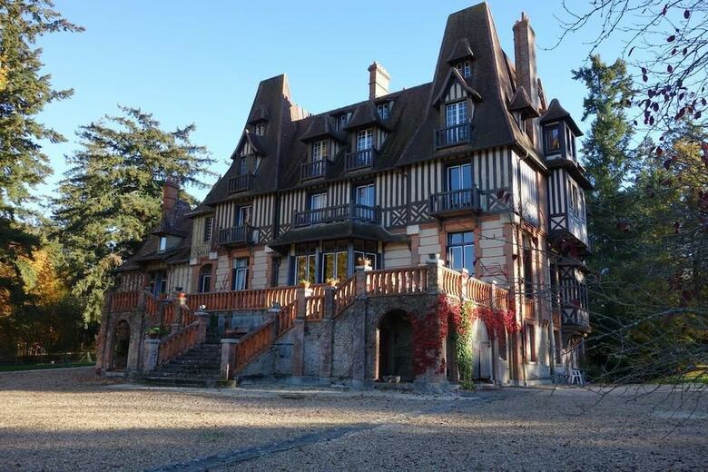 Bed & Breakfast Ch�teau Du Mont Suzey