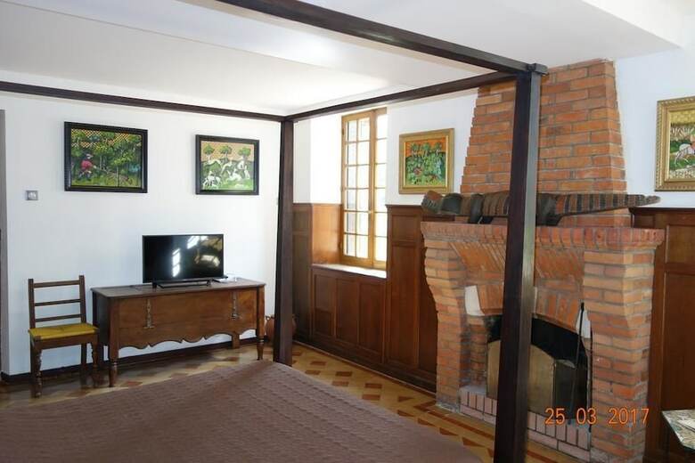 Bed & Breakfast Ch�teau Du Mont Suzey