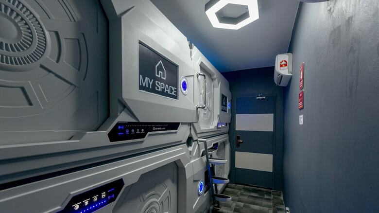 Zen Rooms My Space Capsule Hotel