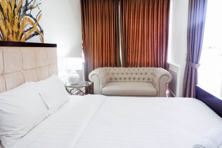 Classic Square Studio At Menteng Park Apartment