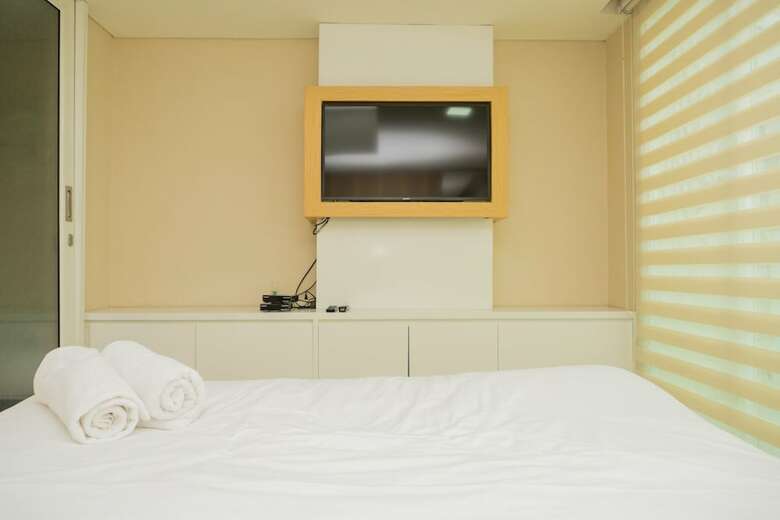 Luxurious 1br La Grande Apartment With Private Workspace