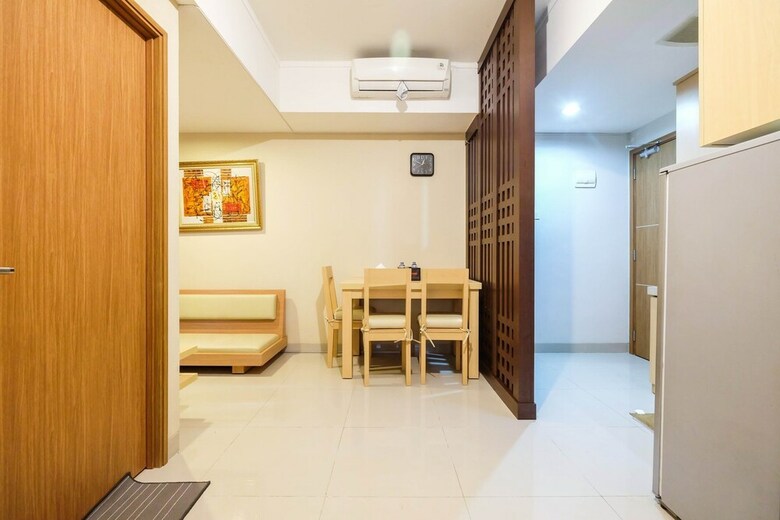 Comfortable 1br The Oasis Lippo Cikarang Apartment