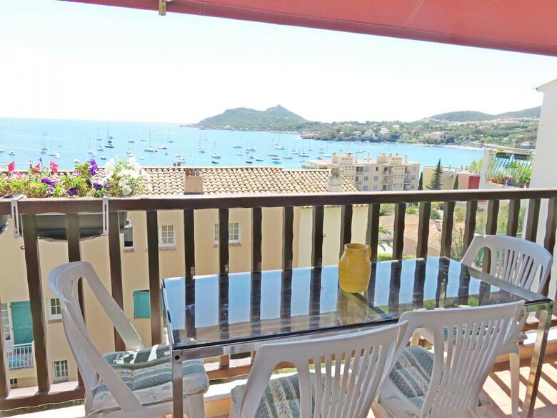 Apartamento Agay Appartement Deux Pi�ces Vue Mer