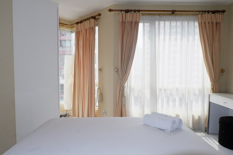 Cozy 2br Taman Rasuna Apartment