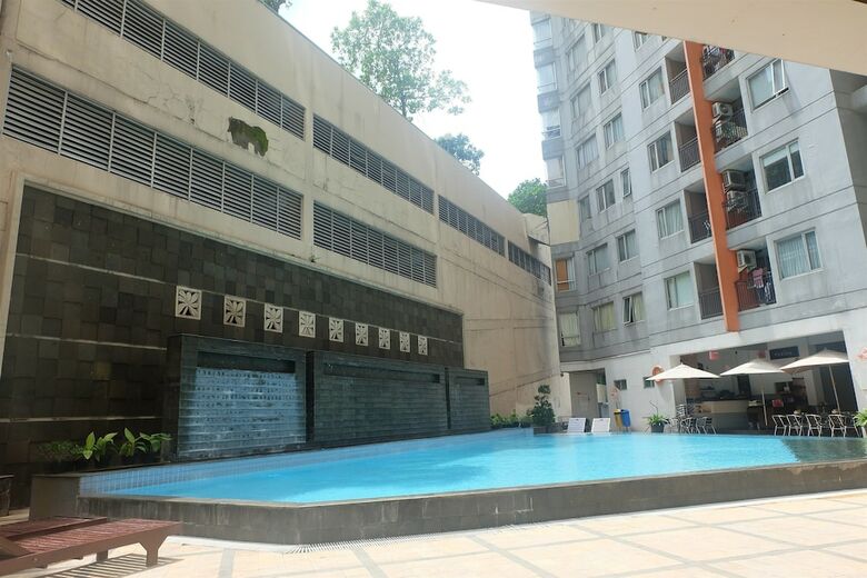 Cozy 2br Taman Rasuna Apartment
