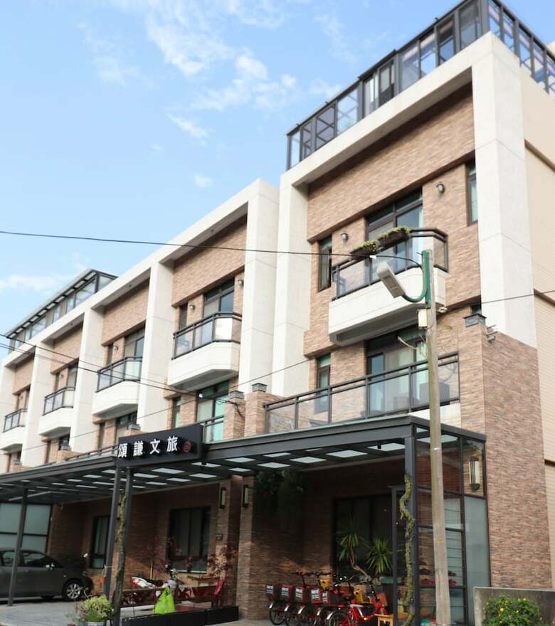 Hotel Song Qian Brigade