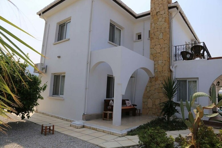 Villa Giorgina By Amy Villas