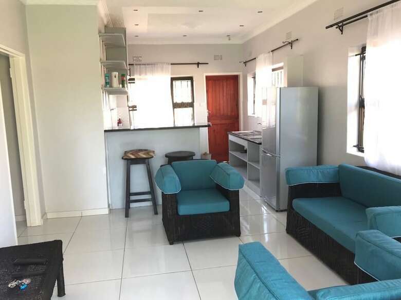 Khayalethu Holiday Home
