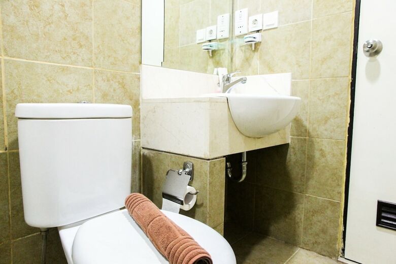 Best Location 2br Great Western Apartment
