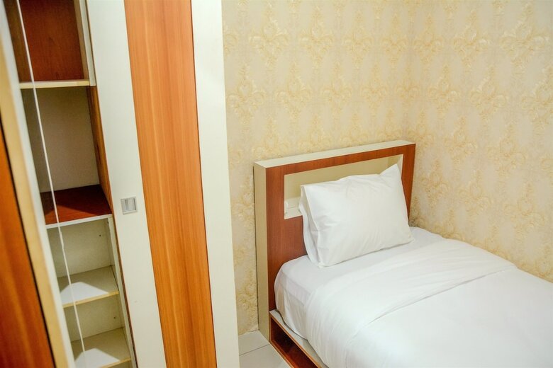 2br Homey Green Palace Kalibata Apartment