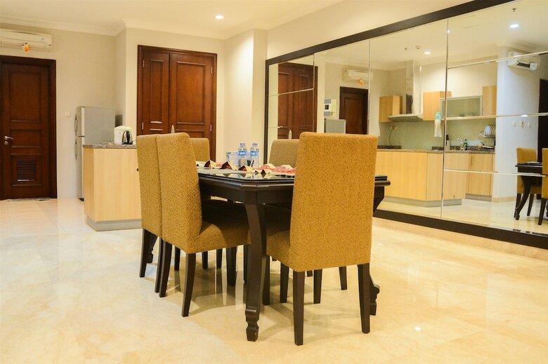 Awesome 3br Bellezza Permata Hijau Apartment Near Senayan