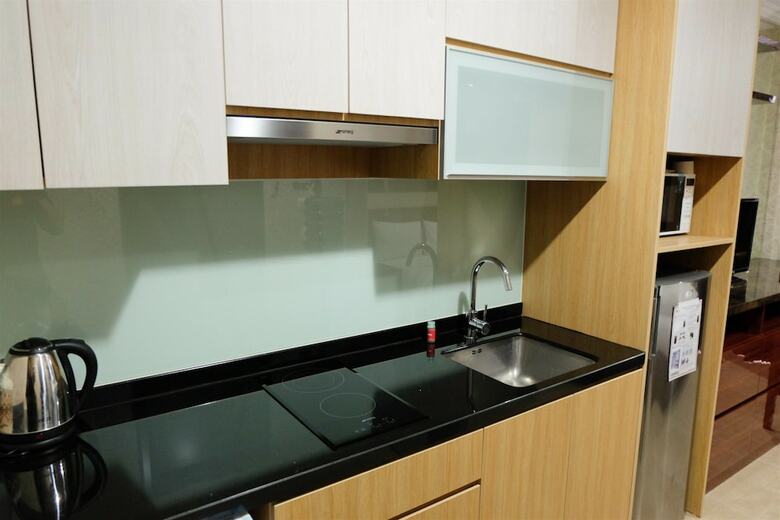 Modern Chic Studio Menteng Park Apartment