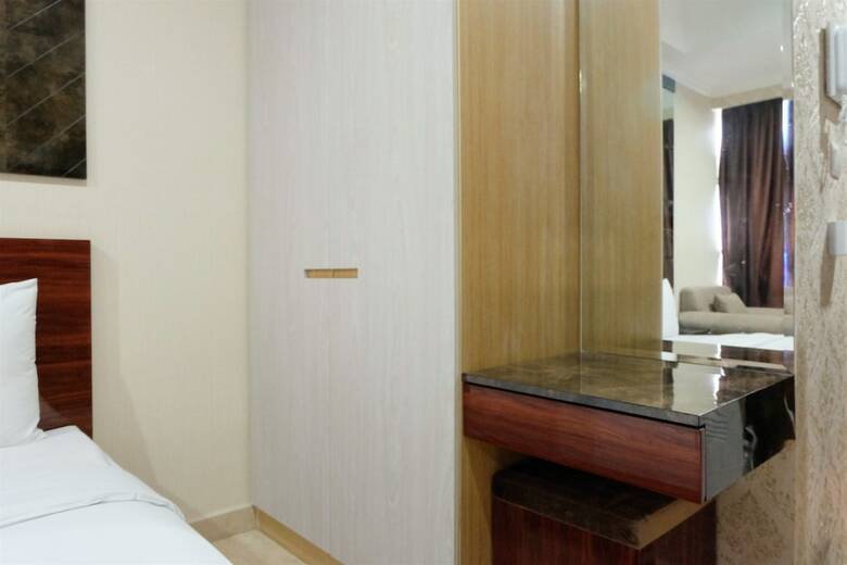 Modern Chic Studio Menteng Park Apartment
