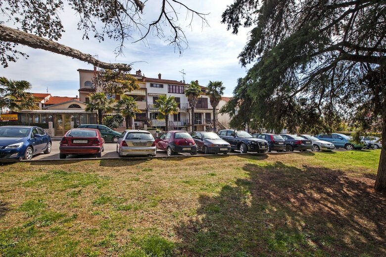 Apartment Mirela With Sea View