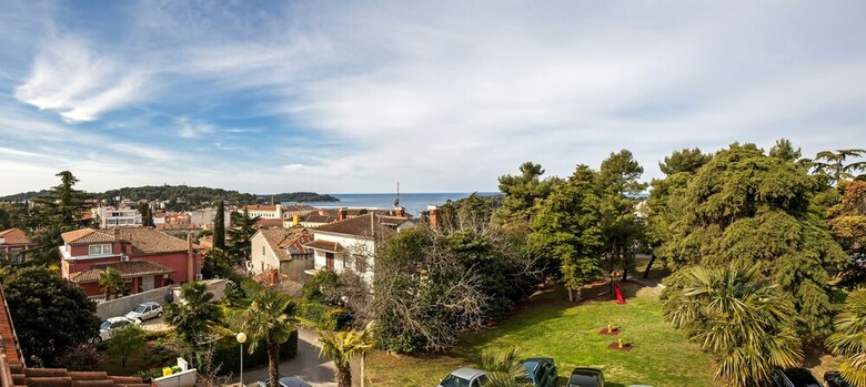 Apartment Mirela With Sea View