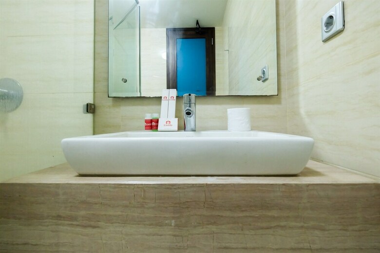Spacious 2br Ancol Mansion Apartment