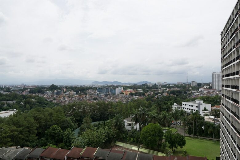 Luxurious 1br Dago Suites Apartment