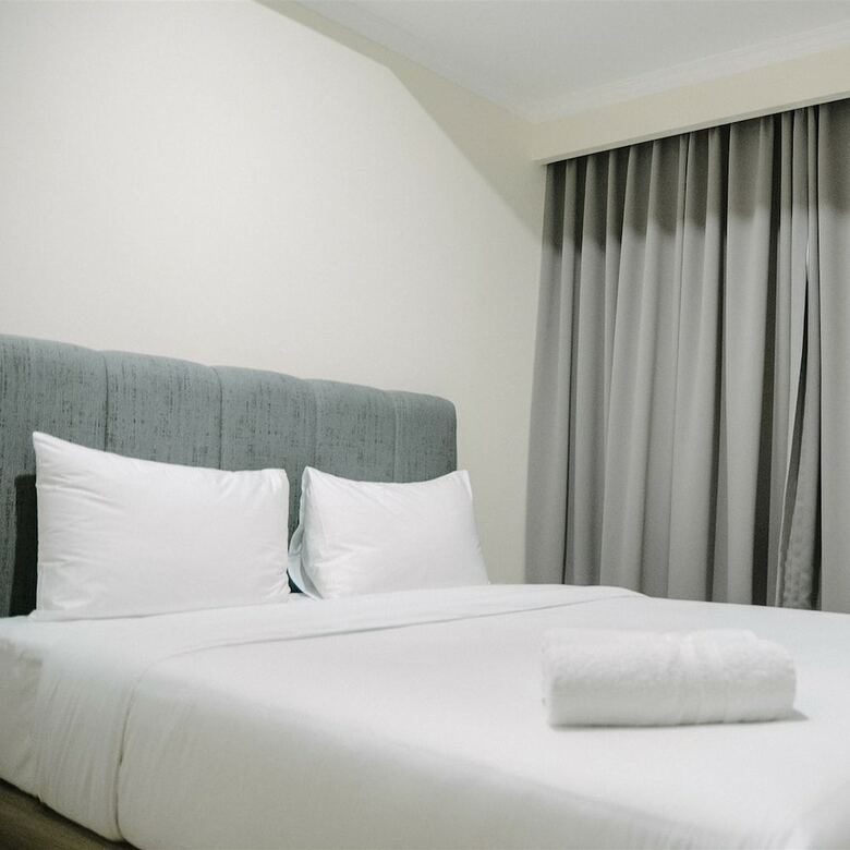 2br Deluxe And Modern Menteng Park Apartment