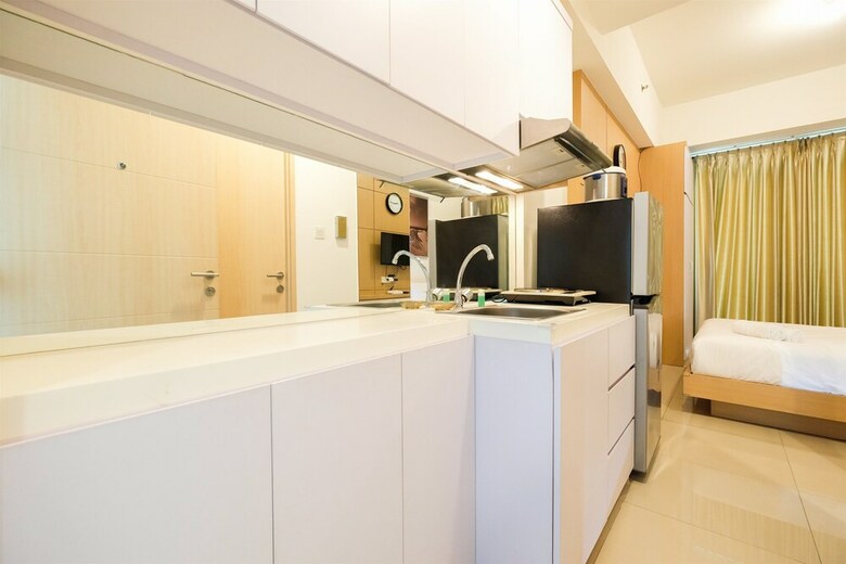 Homey Studio Room Tree Park Apartment
