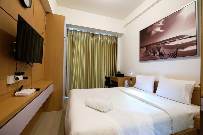 Homey Studio Room Tree Park Apartment