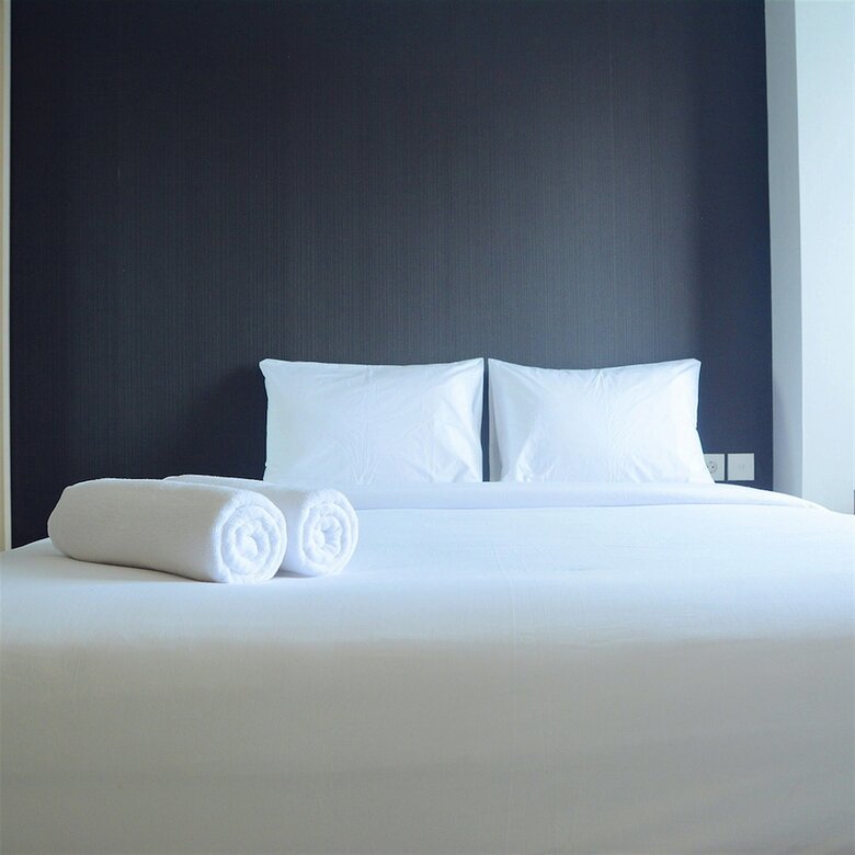 Strategic Studio Apartment The Oasis Near Bekasi